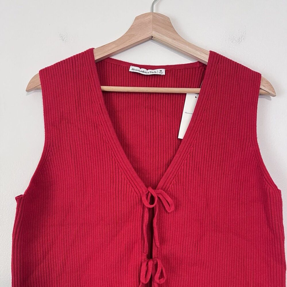 Abercrombie & Fitch Red Ribbed Tie Front Sweater Vest Top NWT Size M Coquette - Picture 3 of 7